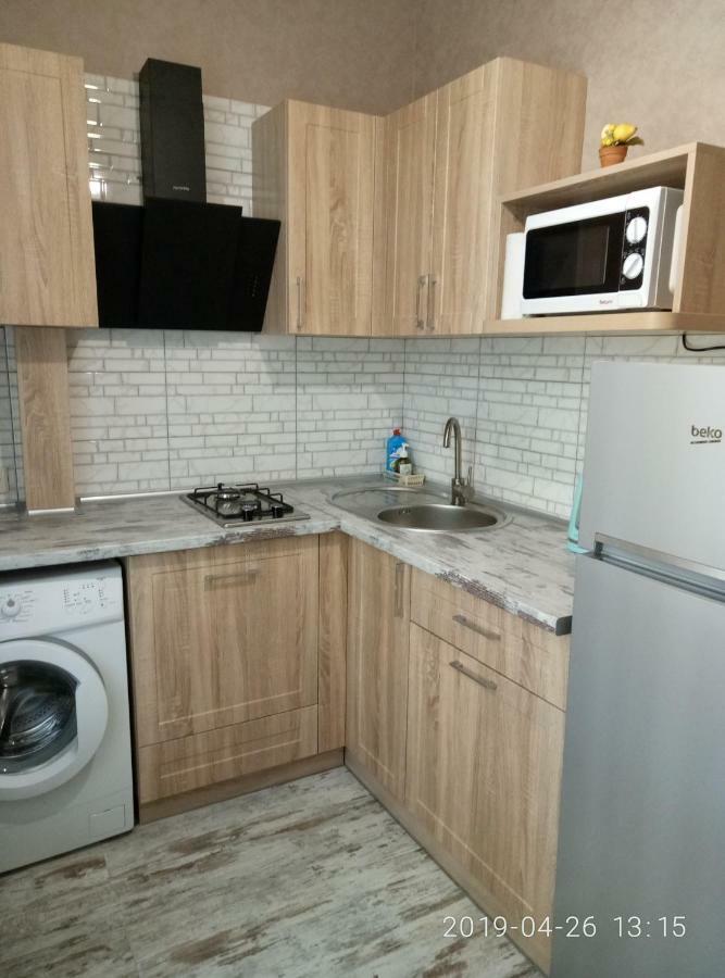 1 Stop From Railway Station Apartment Kiev Exterior foto