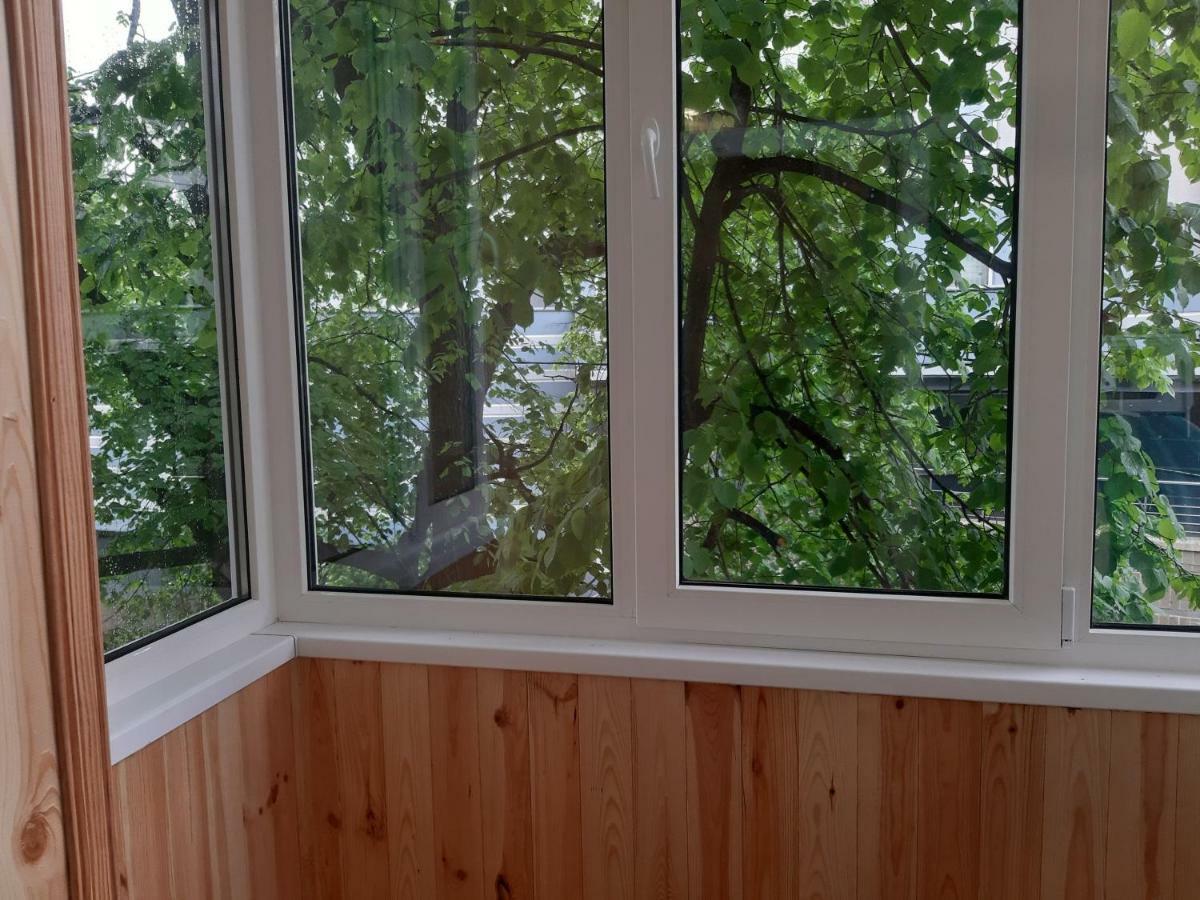 1 Stop From Railway Station Apartment Kiev Exterior foto