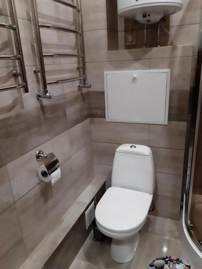 1 Stop From Railway Station Apartment Kiev Exterior foto