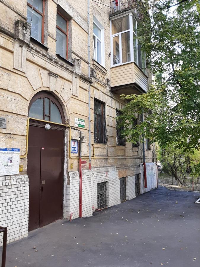 1 Stop From Railway Station Apartment Kiev Exterior foto